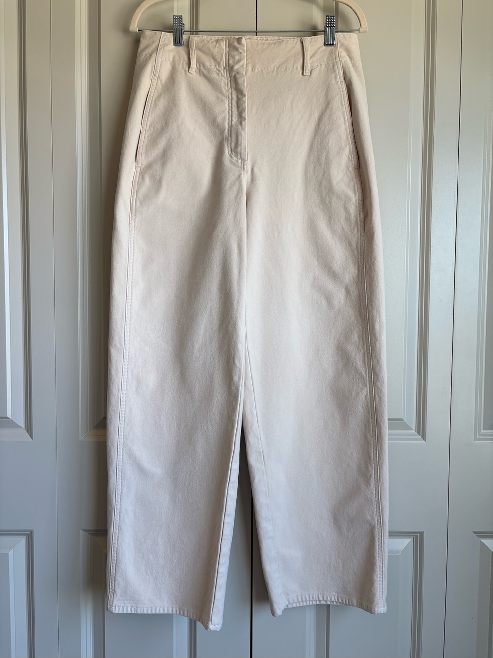 Aritzia Wilfred Free Ascendant Pant in Light Birch Cream Pants Darts Size 10